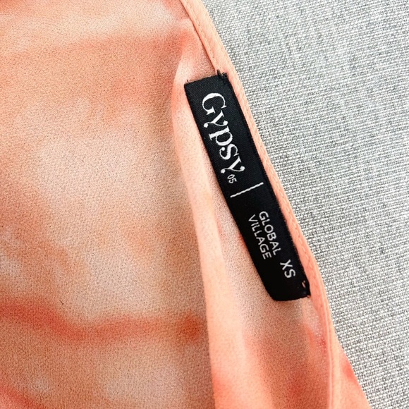 LAST CHANCE Gypsy 05 Silk Short Sleeve Top - Picture 9 of 11